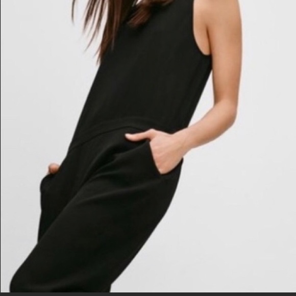 Aritzia Pants - Babaton Branson Navy jumpsuit❤️crepe fabric❤️